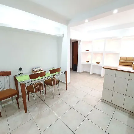 Appartement Spacious 2 Bedroom At Romanian Atheneum Bucarest